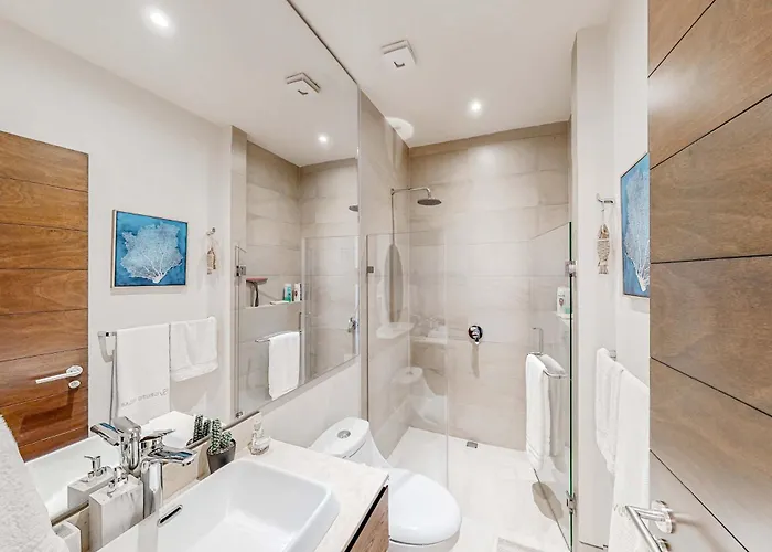 Stunning 2 Bedroom - Pool - Awesome Amenities * Cabo San Lucas